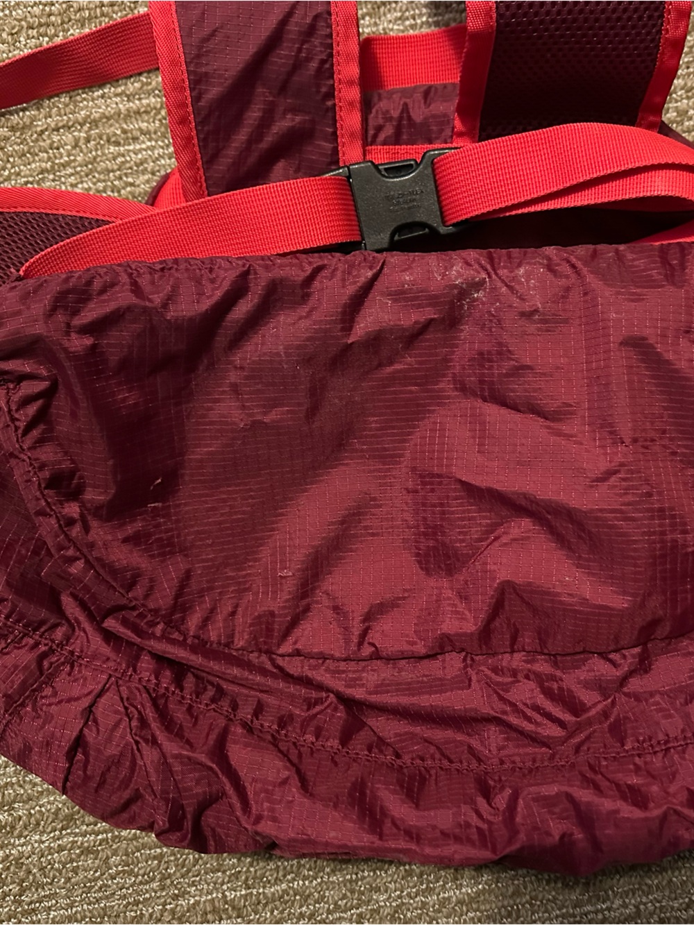 PALACE Pack Sack “Beet Red” - Picture 4 of 12